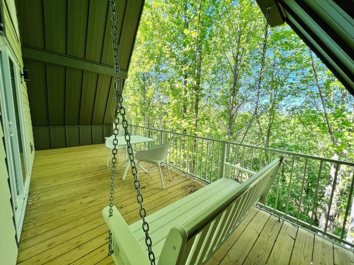 Skylaranna Resort & Spa Гендерсонвілл Екстер'єр фото